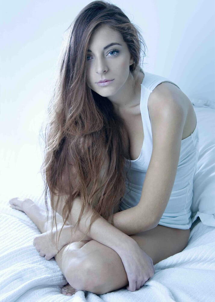 Ana Marina D modelo femenina de la Agencia Plugged Models