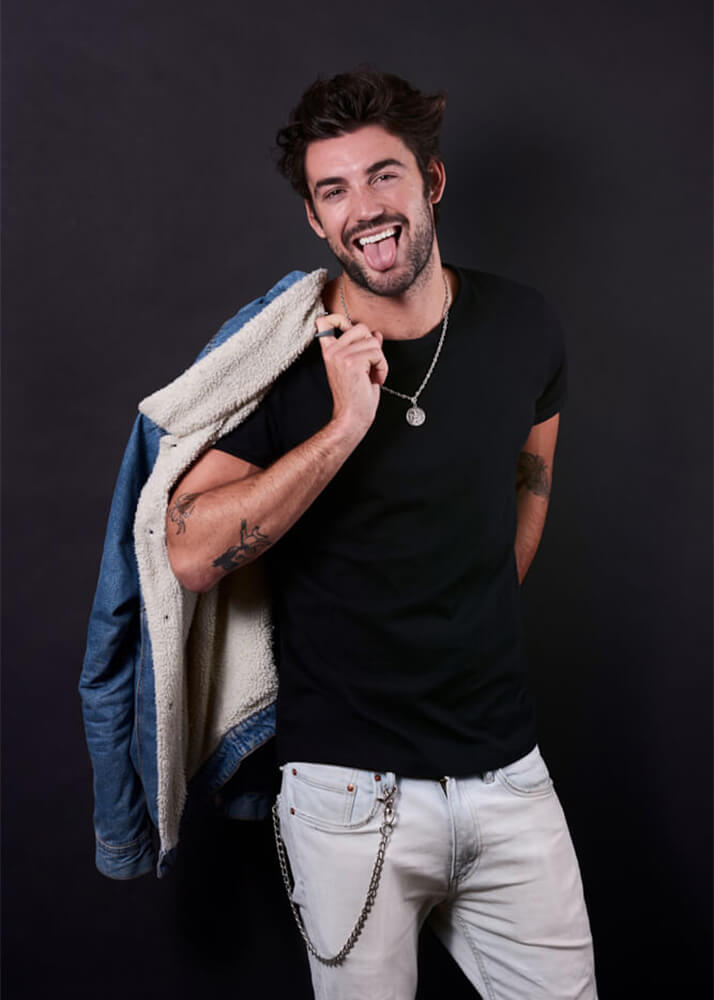 Logan SP modelo masculino publicitario de la agencia Plugged Models