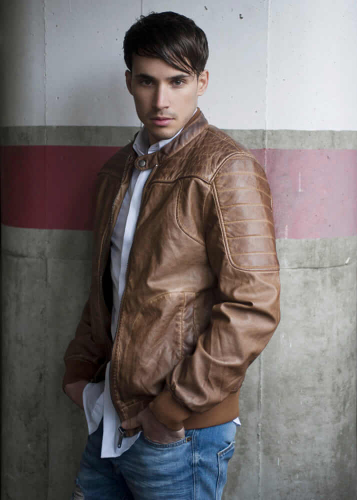 Nico M modelo masculino de publicidad de la Agencia Plugged Models