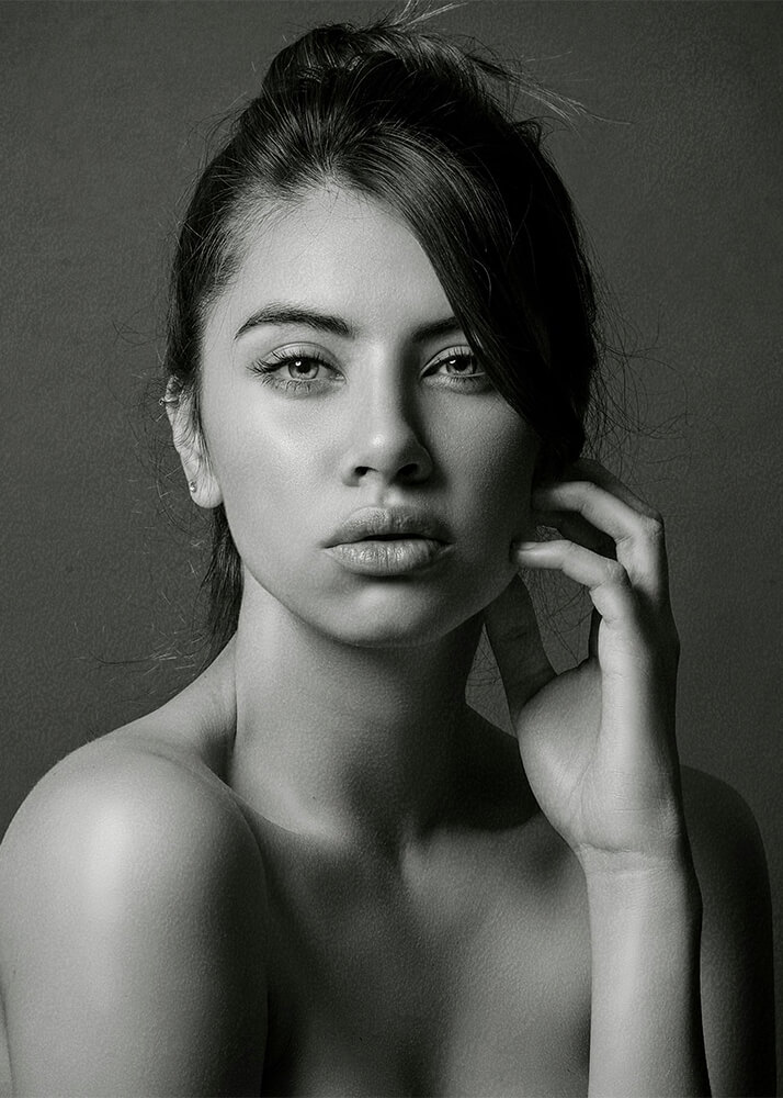Rocío S nutricionista y modelo femenina argentina de moda, pasarela y publicidad de la Agencia Plugged Models Management