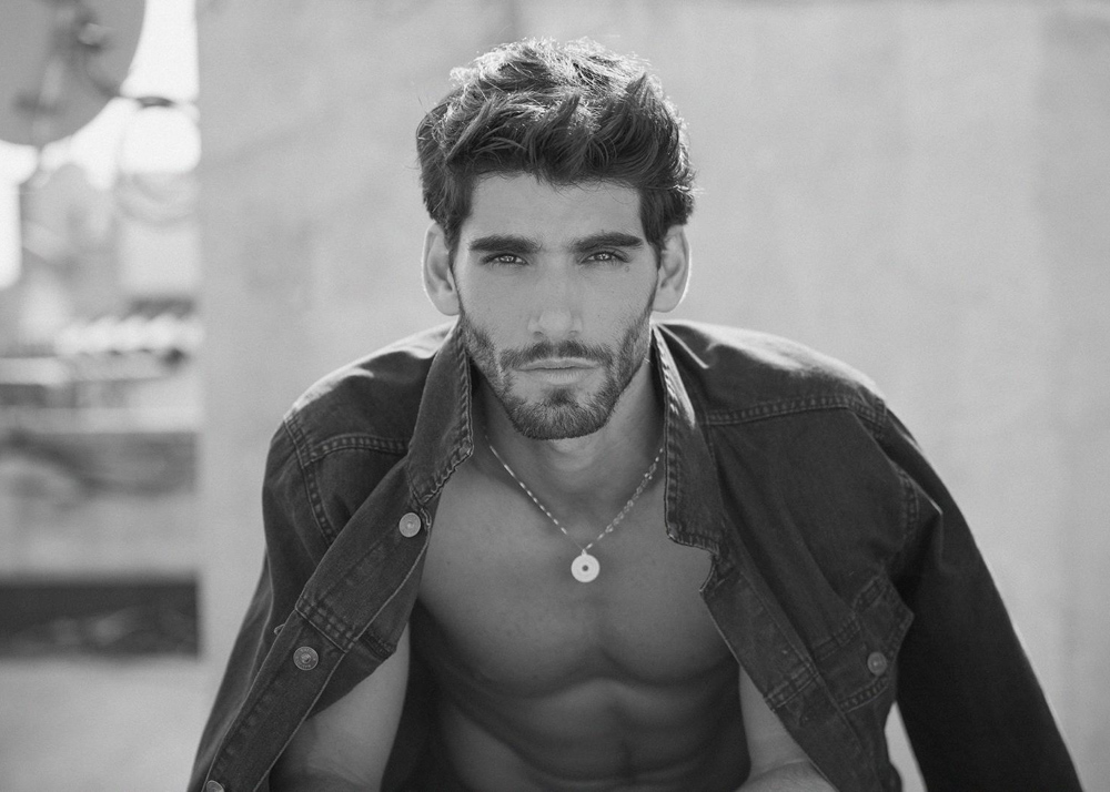 Alejandro Fe modelo Plugged Models